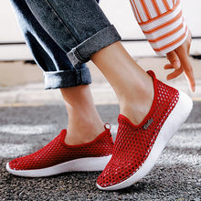 Hot Season Female Sandals 2022 Mesh Breathable Women Shoes Fashion Sports Shoes Soft Comfortable Women Shoes Zapatos De Mujer