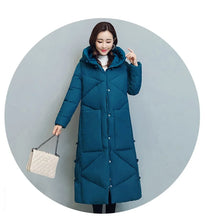 Women's Fashionable Thick Cotton padded Warm Snow Outerwear Windproof Hooded Jacket