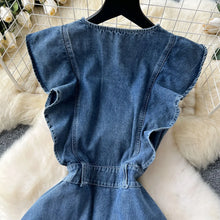 WTHT Fashion Women's Ruffled Edge Sleeveless Denim Long Dress 2024 Autumn O-neck Single Breasted Pleated Dresses Female 1LS125