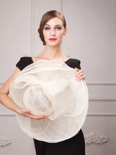 Elegant Women's Fascinators For Wedding Outdoor Events And Church