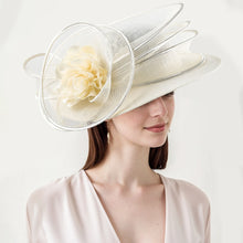 Christmas Sinamay Fascinator Perfect Wedding Hat Unique Derby Party Hat Fashion Church Hats Bride Headband Fascinators for Women