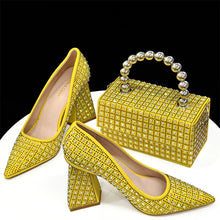  Elegant Women's Yellow PointShoes and Bag Set Rhinestone For Party And Wedding 