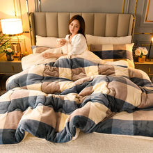 Winter Bedding Thick Quilt Blanket Thick Warm Flannel Fleece Comforter for Cold Nights
