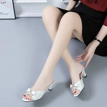 Summer Female Sandals Women Slippers Sexy Open Toe Fish Mouth Slippers  Ladies Rhinestone Bowknot Slides Shoes Plus Size 42