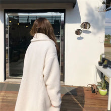 Women's Lamb Fur Coat Warm Autumn Winter Outerwear Jacket