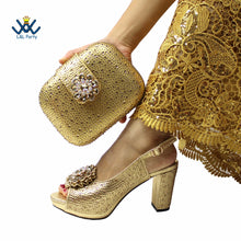 2022 Sweet  Special Design Women Crystal Style African Ladies Party Shoes Matching Bag in Magenta Color