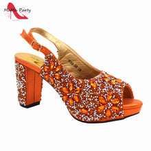 2024 Fashion New Arrivals INS Hot Sale Full Crystal Shinning Shoes and Bag Set for Dress in Red Color Sandals Christmas Party