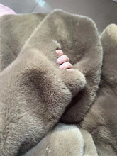 Women's Single Breasted Thick Hooded Winter Jacket