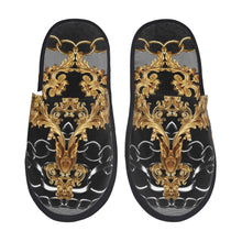 Custom Queen Of Absolutely Everything Gold Baroque Soft Memory Foam House Slippers Women Comfy Warm Anti-skid Sole Slipper