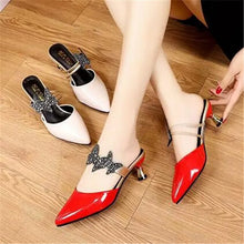 Pointed Designer Slides Fashion Rhinestones Non-Slip Women Slippers Elegant High Heel Outdoor Pearl Party Shoes