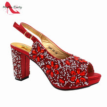 2024 Fashion New Arrivals INS Hot Sale Full Crystal Shinning Shoes and Bag Set for Dress in Red Color Sandals Christmas Party
