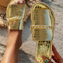 Large Flat Bottomed Straight Chain Slippers for Women in Summer 2024, Wearing Stone Patterned Beach Sandals for Outdoor Wear