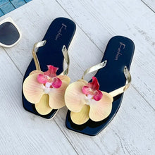 New Flip Flops Women's Slippers 2025 Summer Square Toe Flat Sandals Outdoor Casual Slippers Women Fashion Flowers Shoes Ladies
