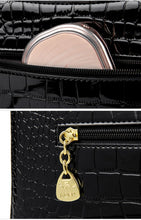 KAIDIFEINIROO Kangaroo Brand Alligator Pu Leather Shoulder Crossbody Bag Clutch Hand Bags for Mother Small Women Handbags New