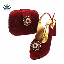 2022 Sweet  Special Design Women Crystal Style African Ladies Party Shoes Matching Bag in Magenta Color