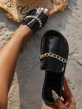 Large Flat Bottomed Straight Chain Slippers for Women in Summer 2024, Wearing Stone Patterned Beach Sandals for Outdoor Wear