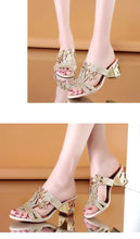 2021 New Hot Glitter Mesh Women Sandals Summer Fashion Outdoor Peep Toe Casual Beach Slippers Thick Heel Slip on Women Sandals
