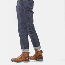 Size 7~13 Retro Men Boots Fashionable and Comfortable  Spring Leather Boots