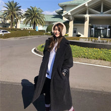 Women's Lamb Fur Coat Warm Autumn Winter Outerwear Jacket