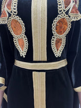 Ramadan Luxury Muslim Fashion Bat Sleeve Moroccan Turkiye Dubai Dress Middle East Arab Dress Sequins Golden Velvet Long Dress