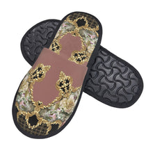 Custom Queen Of Absolutely Everything Gold Baroque Soft Memory Foam House Slippers Women Comfy Warm Anti-skid Sole Slipper