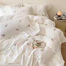 3pcs Rose Embroidered Duvet Cover Set (1*Duvet Cover + 2*Pillowcase, Without Core), Princess Style Lace Bedding Set