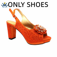 2022 Sweet  Special Design Women Crystal Style African Ladies Party Shoes Matching Bag in Magenta Color