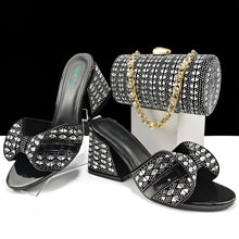 QSGFC Italian Fashion Banquet Shoes and Bags African Women's Hand Bags with Rhinestone Decoration and Women's High Heels