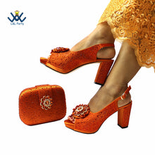 2022 Sweet  Special Design Women Crystal Style African Ladies Party Shoes Matching Bag in Magenta Color