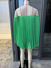 Women's Sexy One Shoulder Pleated Chiffon Long Sleeve Shorts 2 Piece Fashion Loose Shawl Sleeves Elegant Female Beach Shorts Set
