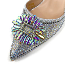 2025 Nigerian Women's Party Shoes and Bags Medium Heel Pointed Toe Elegant Party Footwear With Matching Color Handbag for Women