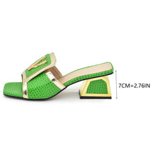 New Ladies Dress Shoes Decorated with Appliques Closed Toe Heels Ladies Shoes and Sandals Luxury Brand Shoes Women Wedding Pumps