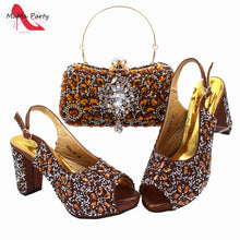 2024 Fashion New Arrivals INS Hot Sale Full Crystal Shinning Shoes and Bag Set for Dress in Red Color Sandals Christmas Party