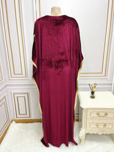 Ramadan Luxury Muslim Fashion Bat Sleeve Moroccan Turkiye Dubai Dress Middle East Arab Dress Sequins Golden Velvet Long Dress