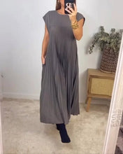 Loose Solid Color Loose Waist Large Hem Long Dress Summer New Fashion O-Neck Sleeveless Pleated Maxi Women's Dress Femme Robe