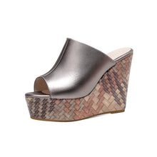 Women Wedges High Heels Slippers Women Designer Platform Sandals Trend Comfortable Slip on Slippers 2024 New Summer Slides Women