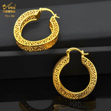 24K Gold-plated Two Piece Copper Jewelry Set India Dubai Jewelry Gold Warped Geometry Necklace Earrings