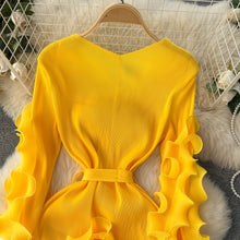 European Court Style Dress Miyake for Women A Design Sense Tassel V-neck Slim Fit Long High-temperature Pleated Flared Sleeve