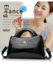 KAIDIFEINIROO Kangaroo Brand Alligator Pu Leather Shoulder Crossbody Bag Clutch Hand Bags for Mother Small Women Handbags New