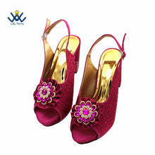 2022 Sweet  Special Design Women Crystal Style African Ladies Party Shoes Matching Bag in Magenta Color