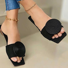 2023Woman Summer Flat Sandals Plus Size Round Buckle Solid Flats Female Casual Slippers Ladies Women Fashion Beach Shoes