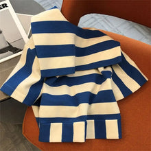 Spring and summer casual fashion sportswear slim fit striped printed short sleeved top+shorts two-piece set