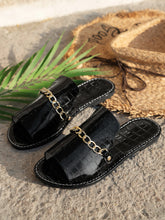 Large Flat Bottomed Straight Chain Slippers for Women in Summer 2024, Wearing Stone Patterned Beach Sandals for Outdoor Wear