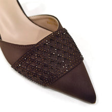 2025 New Elegant Nigerian Women’s Wine Colour Heeled Shoes and Rhinestone Handbag Set – Italian Design for Parties and Weddings