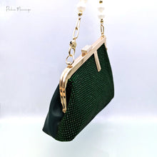 New Arrival Fashion Elegant Green Color Ladies Shoulder Bag for Party Or Commuting Large Capacity Ladies Bag and High Heels