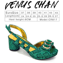 Elegant Heels for Womens Peep Toe Special Material Design Rhinestone Sandals Italian Shoes and Bags Matching Set 2024