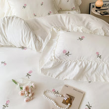 3pcs Rose Embroidered Duvet Cover Set (1*Duvet Cover + 2*Pillowcase, Without Core), Princess Style Lace Bedding Set
