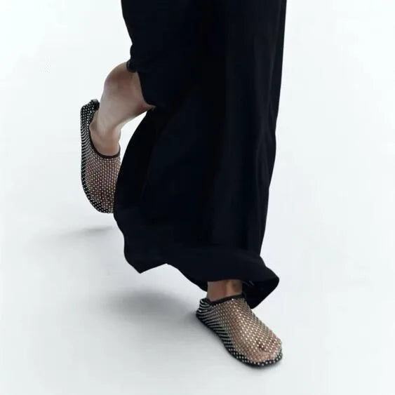 2024 Summer Women's New Round Toe Flat Bottom Sandals Hollow Short Boots Water Diamond Sexy Flat Bottom Fashion Banquet Slippers