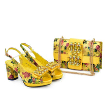 New Arrival Women Shoes and Bags To Match Set Italy Lady Peep Toe Shoes Sexy Wedding Party Sandals Rhinestone Women Pumps