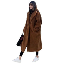 Women's Lamb Fur Coat Warm Autumn Winter Outerwear Jacket
